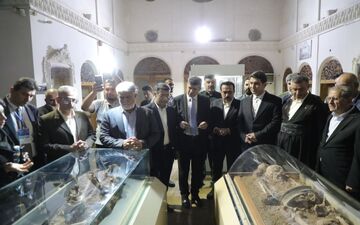 استانداران اقلیم کردستان عراق از اماکن تاریخی سنندج بازدید کردند