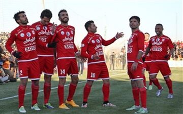 شوک به کورس قهرمانی!