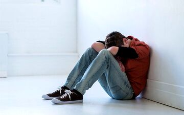  اغفال پسر ۱۷ ساله توسط زن مطلقه؛ ماجرای دردناک یک خانواده مشهدی