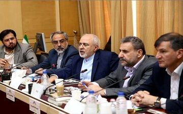 تاکید ظریف بر عدم پذیرش ارتباط اینستکس با FATF