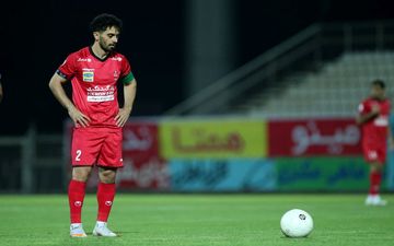 مردی که خودش را به مربیان «پرسپولیس» تحمیل کرد