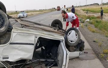 گردن مجری ورزشی در سانحه رانندگی آسیب دید+عکس