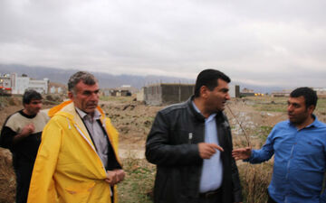 بازدید مسئولان استانی و شهرستانی ازمنازل بافت فرسوده و حادثه خیزگچساران