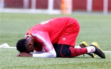  مصدومیت اوساگوانا در تمرین یک ساعته پرسپولیس