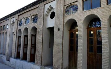 این اتاق با این قدمت خیر کننده است|اتاقی ۱۴۰ ساله و باورنکردنی در شهرکرد
