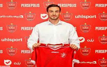 اولین واکنش‌ ستاره پرسپولیس به خبر ممنوع‌الخروجی‌اش