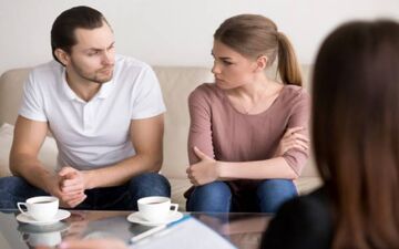 به همسر خودت شک داری؟ راه های امتحان کردن همسر رو بیا بهت بگم!