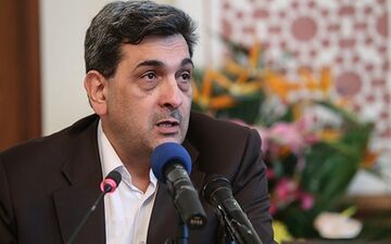 پیروز حناچی تهدید به استیضاح شد