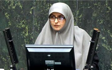 نمی‌توانیم جدای از زمان و مکان قانون گذاری کنیم