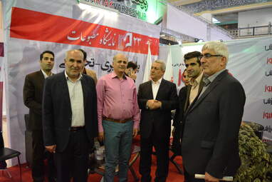 استاندار همدان در غرفه فرتاک نیوز