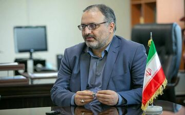 مصادره واحد‌های تولیدی توسط بانک ها را با جدیت پیگیری می کنیم