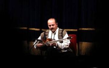 هنرمند سرشناس موسیقی ایران به سوگ نشست