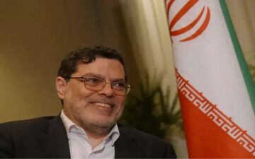 قالیباف با اجازه رهبر مذاکرات را در دست دارد