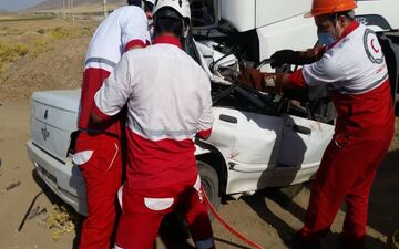 پنج کشته و مصدوم در برخورد پراید با ۲ تریلی در اتوبان زرندیه – تهران
