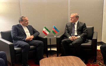 دیدار وزیر خارجه آذربایجان و عراقچی در نیویورک