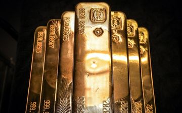 طلا با ریزش دلار صعود کرد