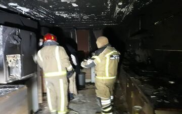 آتش سوزی منزل مسکونی در شهرری و نجات مرد جوان