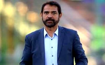 فیروز کریمی از بیمارستان مرخص شد