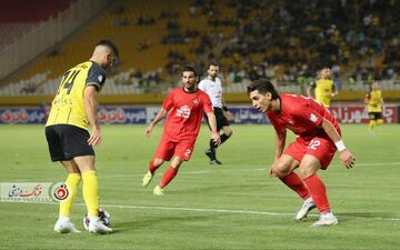 سپاهان با 5 غایب مقابل تراکتور