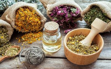  با 10 آنتی بیوتیکِ گیاهی ریشه عفونت ها را در بدنتان را بخشکانید