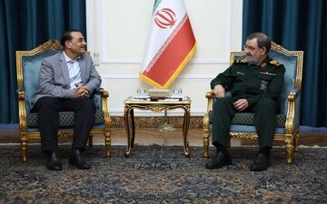 ایران مواد هسته‌ای غنی شده را از کشور خارج نمی‌کند