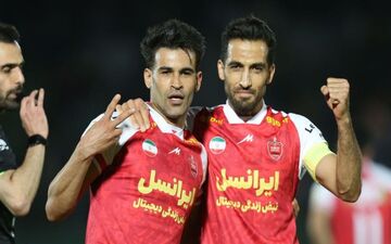 مهاجم عجیب و غریبی که قرمزها با او قهرمان می‌شوند!