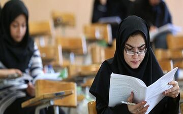  رأی ابطال شرط سنی معلم شدن لازم‌الأجراست؛ دفترچه کنکور اصلاح شود 