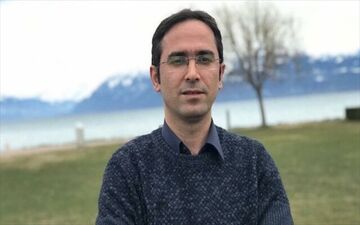 اتفاقی عجیب در نشست خبری خطیر؛ حضور نیروی انتظامی