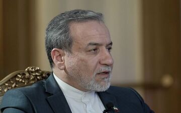 عراقچی: در امور داخلی لبنان دخالت نمی‌کنیم