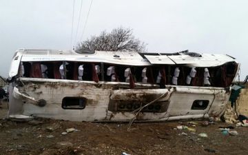 جزییات خروج از جاده اتوبوس ولوو /۴ تن مجروح شدند