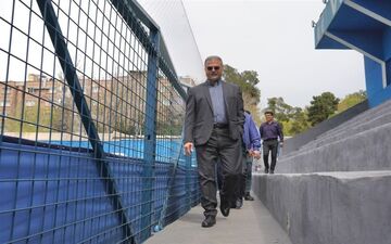 نظری جویباری: استقلال قربانی اشتباهات داوری شده است| اگر قرار است داوران باز هم علیه ما سوت بزنند، از حالا اعلام کنید!