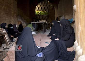 ضیافت همدلی و محبت در مقبره علامه مجلسی
