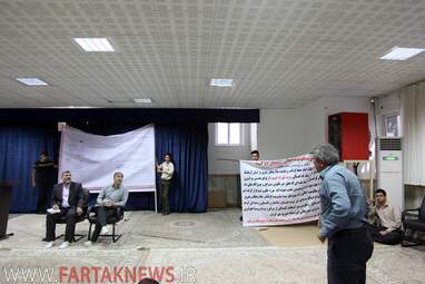 تجمع اهالی روستای ده‌کبود در بیت امام جمعه کرمانشاه و پیگیری  دکتر علیرضا شهرستانی به روایت تصویر