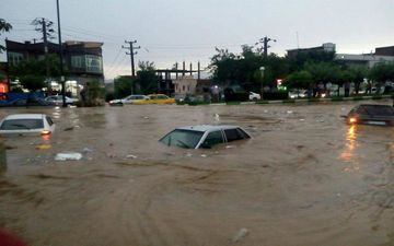 
مرگ یک نفر بر اثر سیل در بوشهر/ خانه های روستایی جنوب بوشهر تخریب شده است