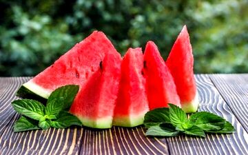 کدام میوه‌ها برای لاغر شدن مناسبند؟