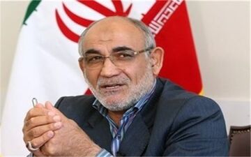 از حوزه انتخابیه تهران داوطلب شده‌ام