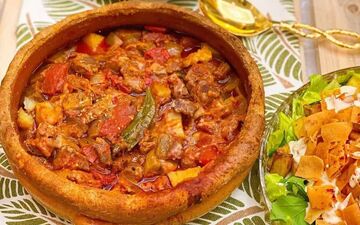 طرز تهیه خوراک گوشت ترکیه‌ای؛ غذای مجلسی با طعمی بی‌نظیر