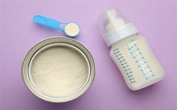 ذخایر شیرخشک در وضعیت مطلوب است/ کاهش سهمیه شیرخشک آزاد برای نوزادان بالای شش‌ماه