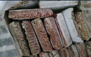 465 کیلو گوشت غیر بهداشتی در سبزوار معدوم شد