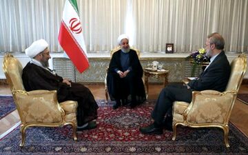 نشست سران سه قوه یرای بررسی شرایط اقتصادی کشور