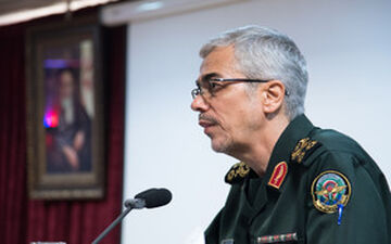 نیروهای مسلح جمهوری اسلامی نیرویی کم‌هزینه برای کشور است