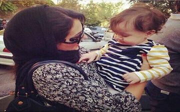 تصویر منتشر شده از ترانه علیدوستی و دختر زیبایش + عکس