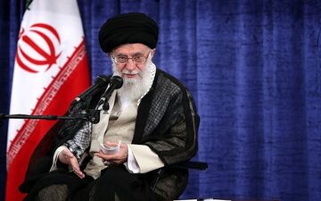 حضرت آیت الله خامنه‌ای :هرچه حضور مردم در پای صندوقها بیشتر باشد، مجلس قوی‌تر است
