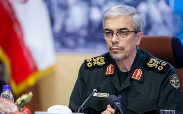 سرلشکر باقری: پیشکسوتان جهاد و شهادت سرمایه عظیم و سد مستحکمی در برابر "تحریف" هستند