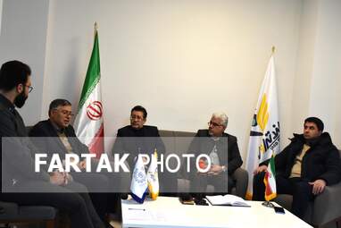  مجید قیطولی مدیر روابط عمومی دانشگاه رازی، دکتر سجاد دادفر، دکتر روح‌الله بهرامی،جهانشاه امیری پژوهشگر ، پوریا فتاحی 