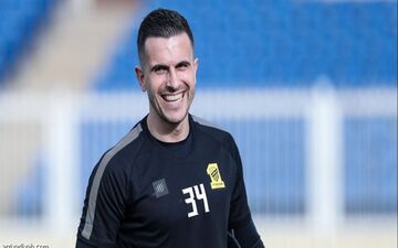 گلر الاتحاد کرونا را شکست داد