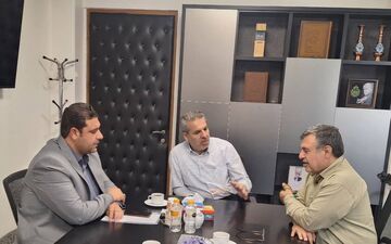 دیدار نماینده مجلس و فرماندارچرداول با رئیس بنیاد مسکن انقلاب اسلامی کشور