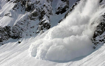 احتمال وقوع بهمن در ارتفاعات گیلان/کوهنوردان هوشیار باشند