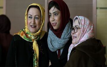 
"مریم امیرجلالی" و آفرین اویسی" در کاخ جشنواره فیلم فجر+ عکس