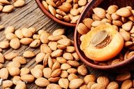 ۵ خوراکی که در مصرف زیاد می‌توانند خطرناک شوند